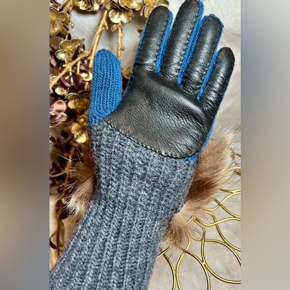Moncler Wool, Cashmere, Marmot Fur Gloves Made in Italy Blue Grey NWT - Picture 2 of 14